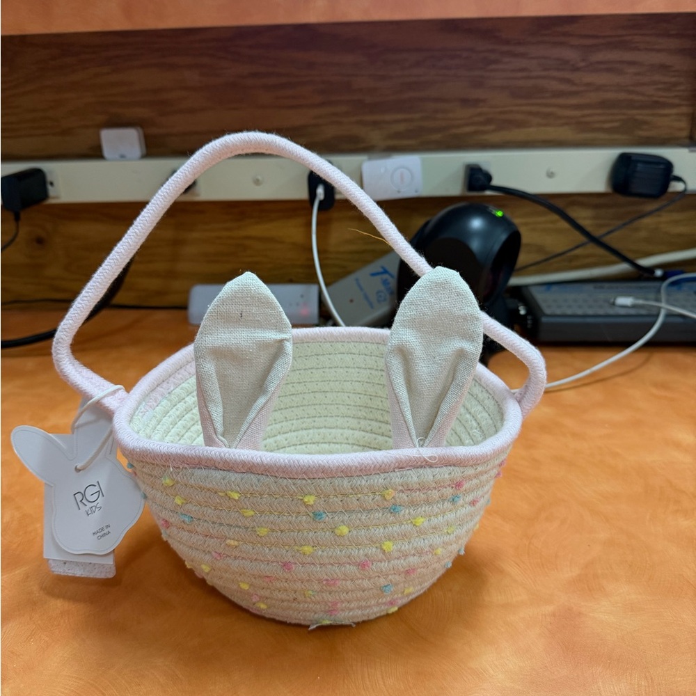 Bunny Ear Basket - Pink and Cream
